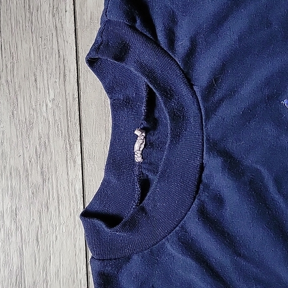 Retro TORONTO MAPLE LEAFS Tank - Picture 6 of 8